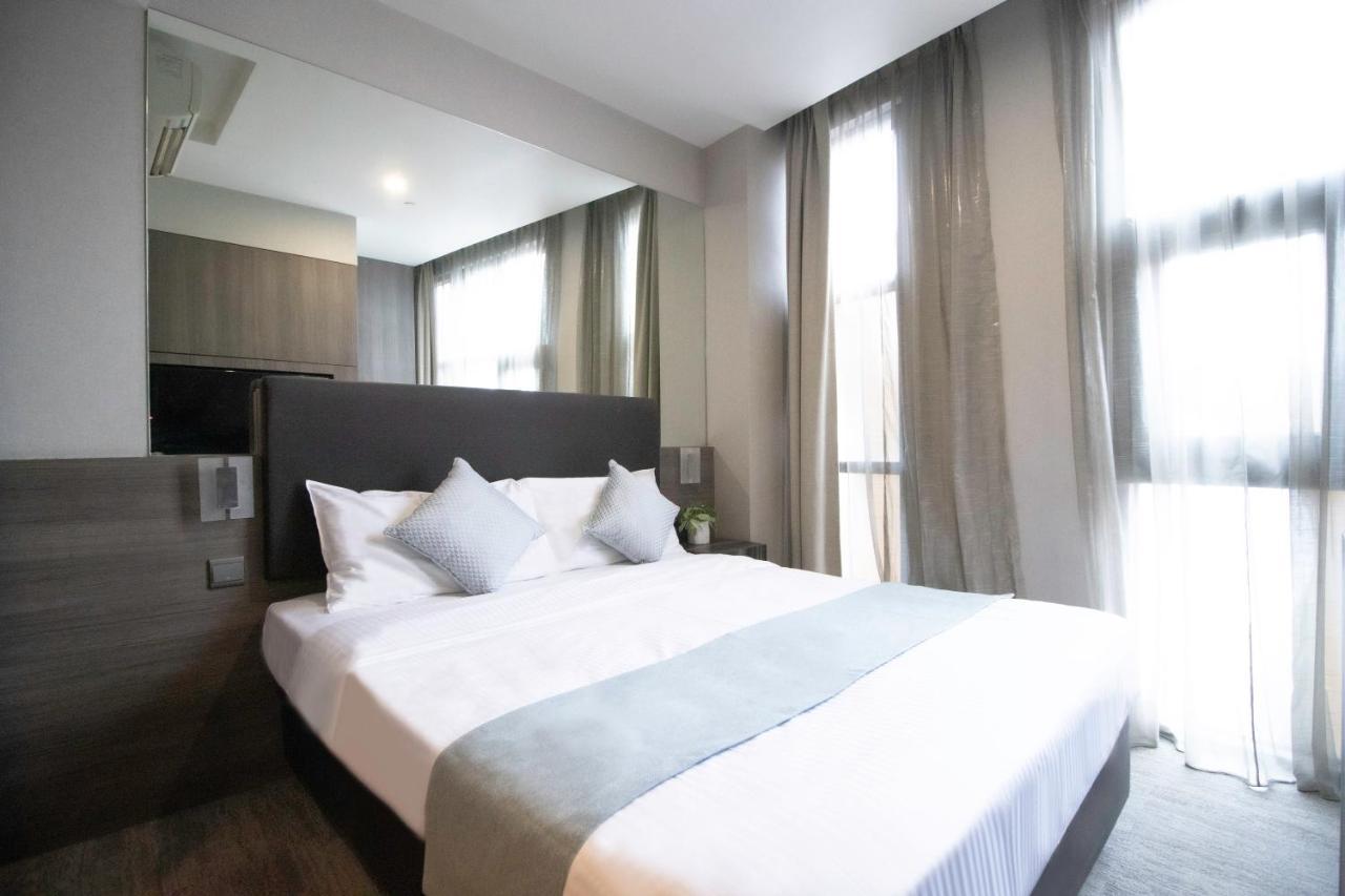 Khách sạn Nuve Stellar 3*