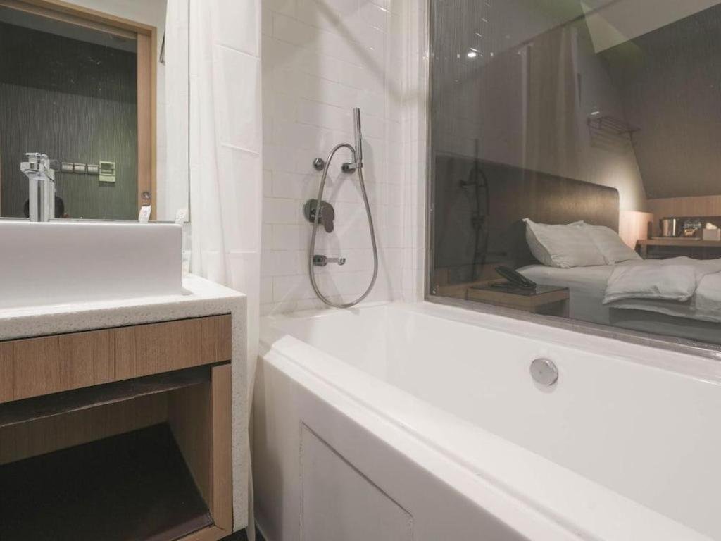 Nuve Stellar Hotel Singapura